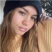 Professeur particulier donne des cours de langues vivantes français anglais espagnol aux étudiants en difficulté maths et physique SVT aussi